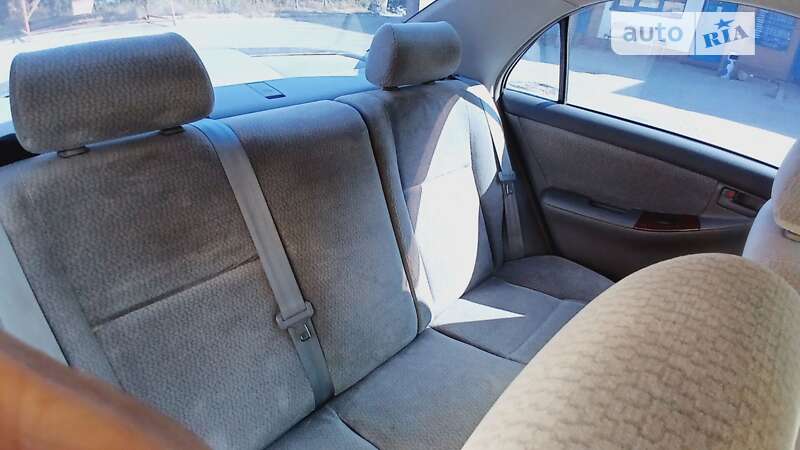 Седан Toyota Corolla 2003 в Києві