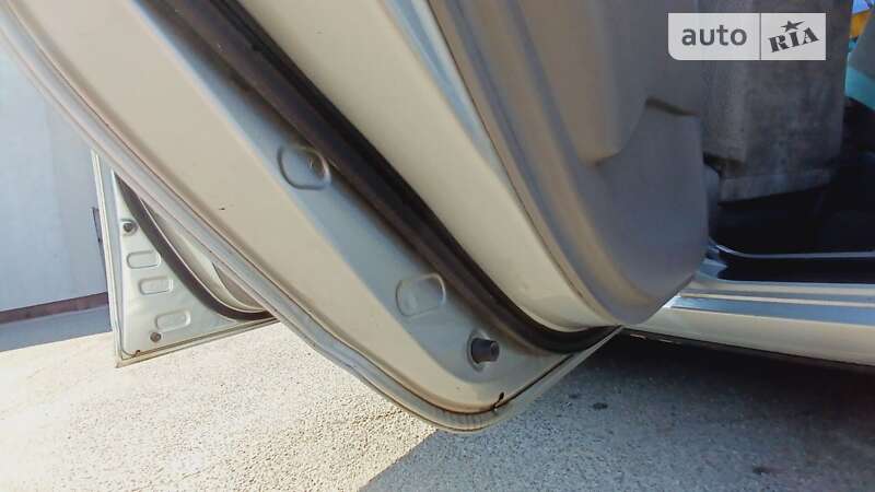 Седан Toyota Corolla 2003 в Києві