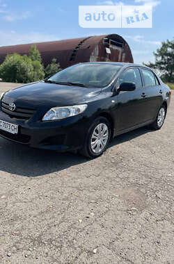 Седан Toyota Corolla 2009 в Львові