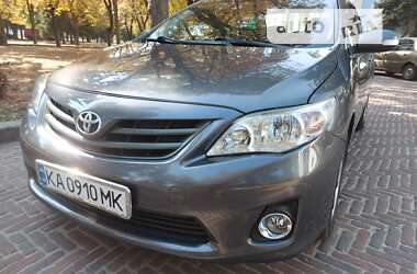 Седан Toyota Corolla 2010 в Конотопі