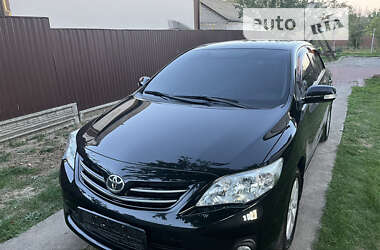 Седан Toyota Corolla 2012 в Тульчине