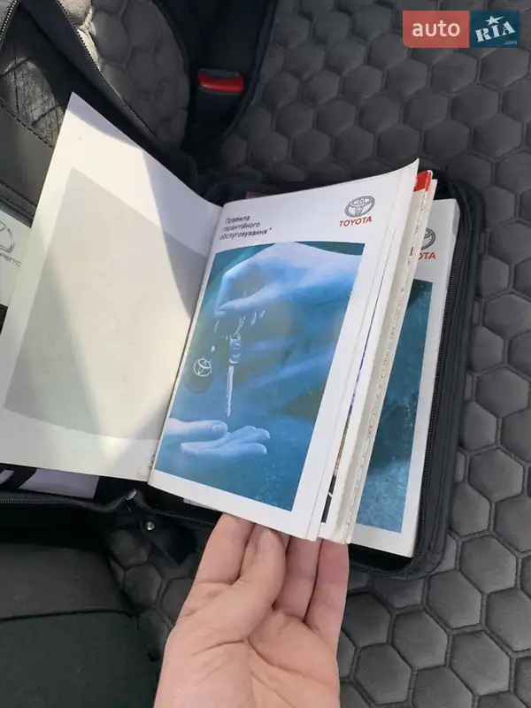 Седан Toyota Corolla 2008 в Киеве документ