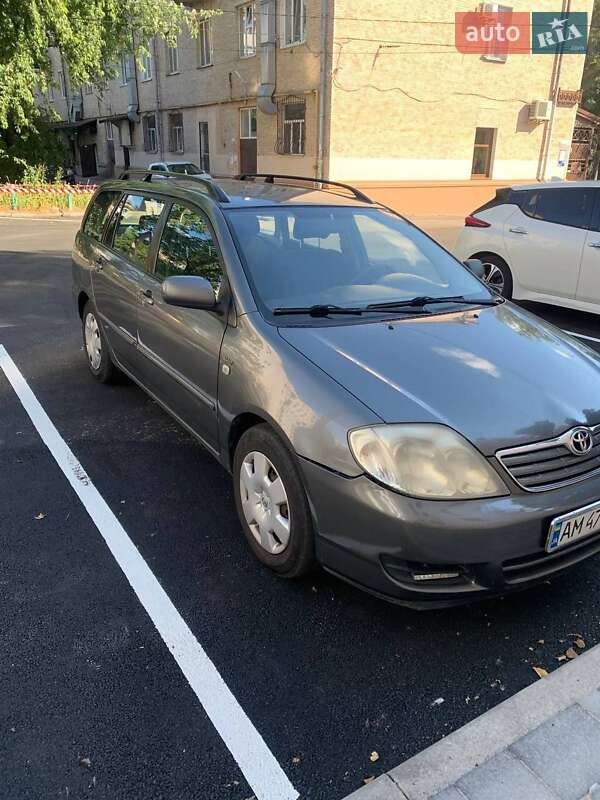 Универсал Toyota Corolla 2006 в 