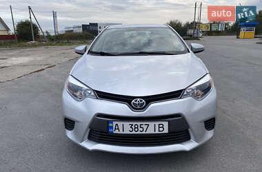 Седан Toyota Corolla 2016 в Житомире