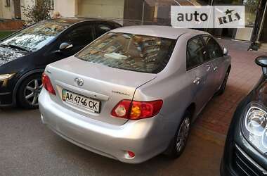 Седан Toyota Corolla 2006 в Києві