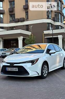 Седан Toyota Corolla 2021 в Софиевской Борщаговке