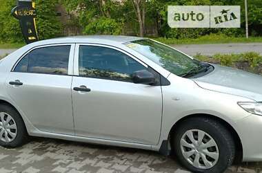 Седан Toyota Corolla 2008 в Жмеринке