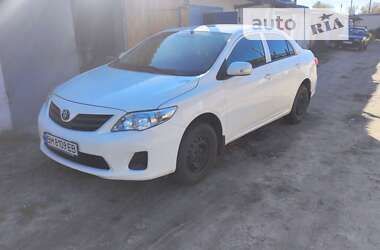 Седан Toyota Corolla 2012 в Шостке