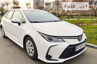 Седан Toyota Corolla 2019 в Дніпрі