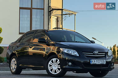 Седан Toyota Corolla 2008 в Дрогобыче