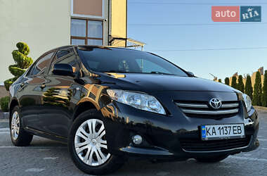 Седан Toyota Corolla 2008 в Дрогобыче