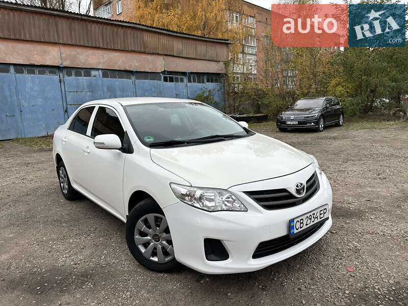 Седан Toyota Corolla 2012 в Нежине