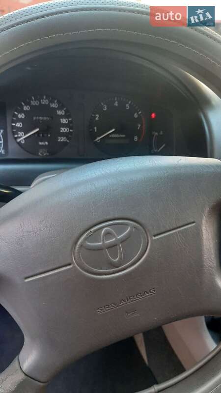 Седан Toyota Corolla 1997 в Одессе