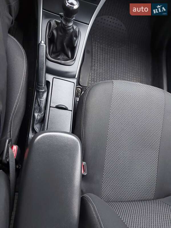 Седан Toyota Corolla 2012 в Одесі фото 12 Седан Toyota Corolla 2012 в Одесі