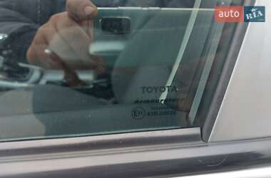 Седан Toyota Corolla 2012 в 