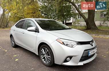 Седан Toyota Corolla 2016 в Черкасах