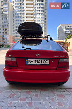 Хэтчбек Toyota Corolla 1994 в 