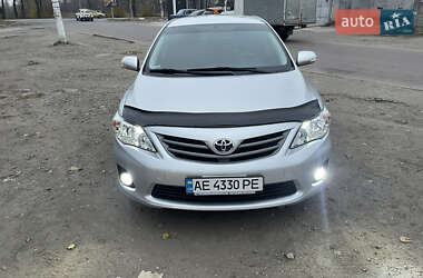 Седан Toyota Corolla 2010 в Дніпрі