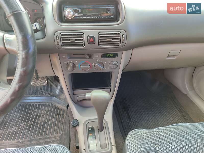 Хэтчбек Toyota Corolla 1998 в Павлограде