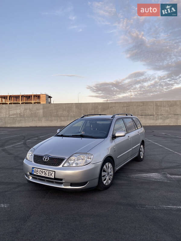 Універсал Toyota Corolla 2003 в Львові