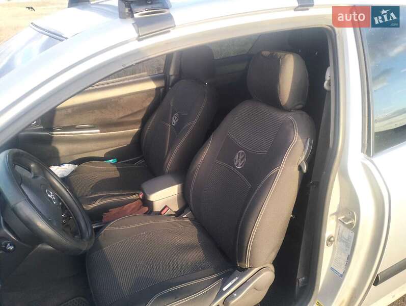 Хэтчбек Toyota Corolla 2002 в Казанке фото 5 Хэтчбек Toyota Corolla 2002 в Казанке