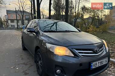 Седан Toyota Corolla 2011 в Києві