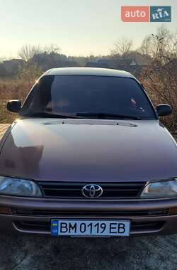 Седан Toyota Corolla 1993 в Глухове