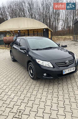 Седан Toyota Corolla 2008 в Дрогобичі