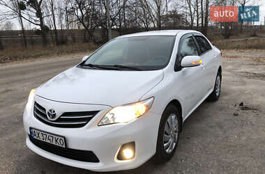 Седан Toyota Corolla 2012 в Харкові