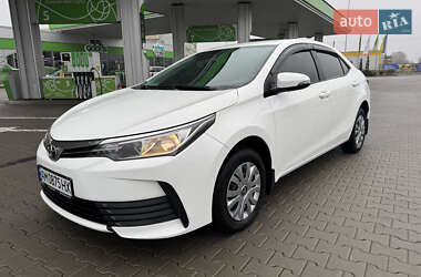 Седан Toyota Corolla 2017 в Житомирі