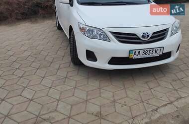 Седан Toyota Corolla 2011 в Беляевке