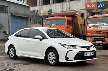 Седан Toyota Corolla 2020 в Киеве