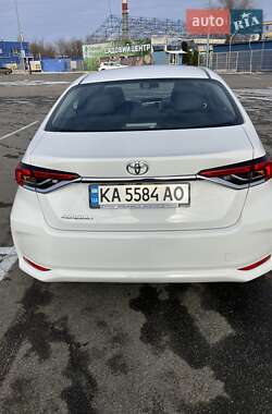 Седан Toyota Corolla 2020 в Днепре