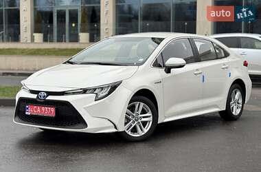 Седан Toyota Corolla 2019 в Днепре