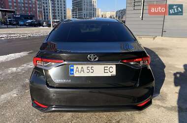 Седан Toyota Corolla 2019 в Києві