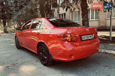 Седан Toyota Corolla 2007 в Новій Водолагі