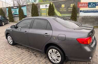 Седан Toyota Corolla 2008 в Кропивницком