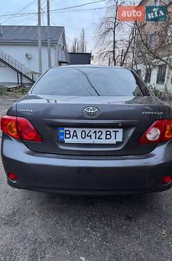 Седан Toyota Corolla 2008 в Кропивницком