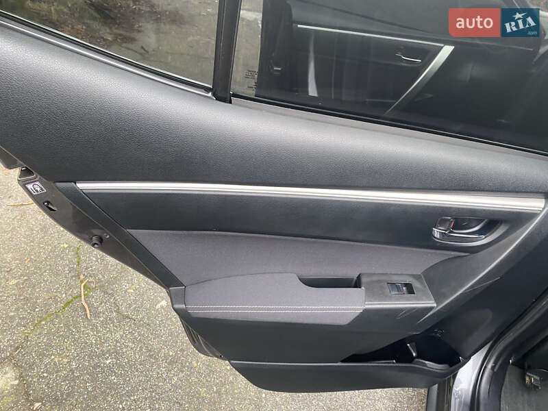 Седан Toyota Corolla 2014 в Чернигове фото 9 Седан Toyota Corolla 2014 в Чернигове