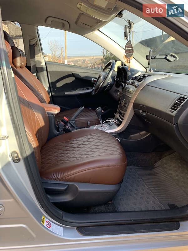 Седан Toyota Corolla 2007 в Одессе