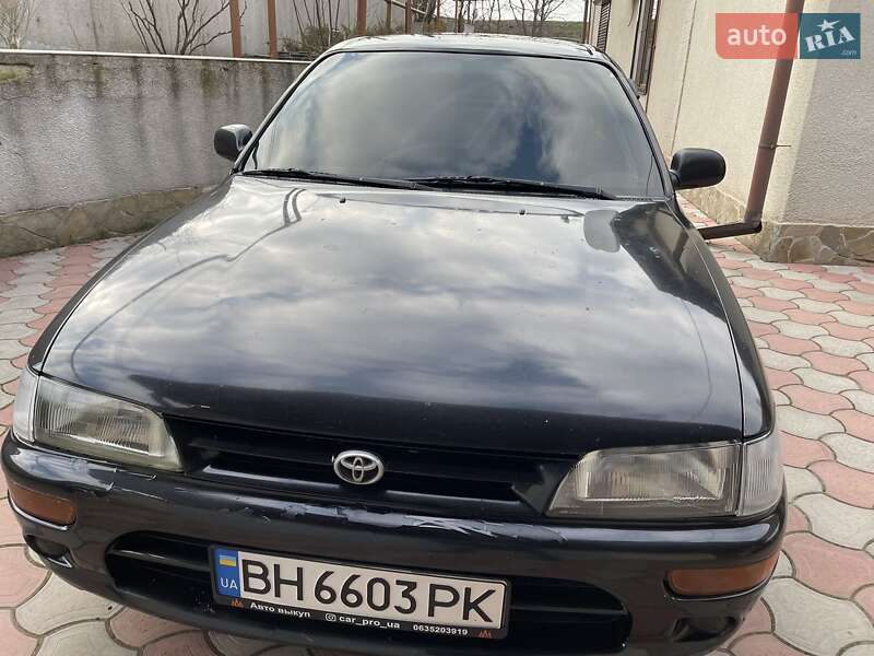 Хэтчбек Toyota Corolla 1993 в Одессе