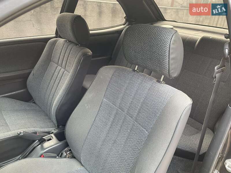 Хэтчбек Toyota Corolla 1993 в Одессе