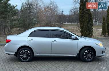 Седан Toyota Corolla 2008 в Прилуках