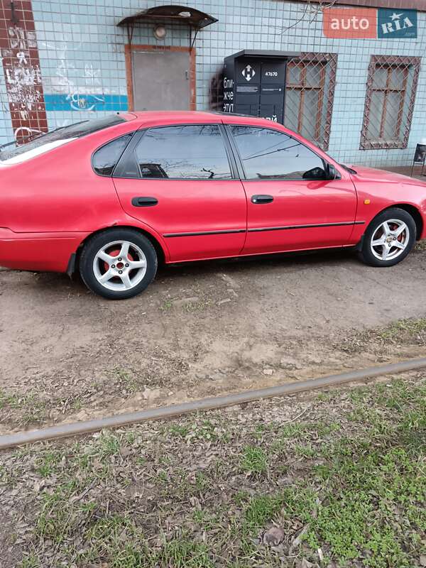 Хетчбек Toyota Corolla 1995 в Чернігові