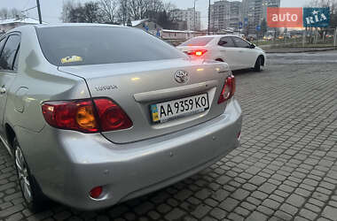 Седан Toyota Corolla 2008 в Львові