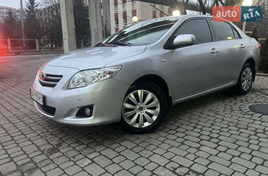 Седан Toyota Corolla 2008 в Львові