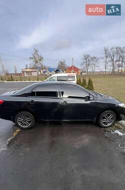 Седан Toyota Corolla 2010 в Володимирці