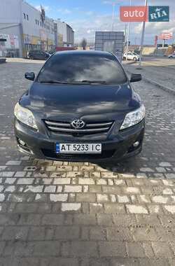 Седан Toyota Corolla 2008 в Ивано-Франковске