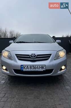 Седан Toyota Corolla 2009 в Лановцах