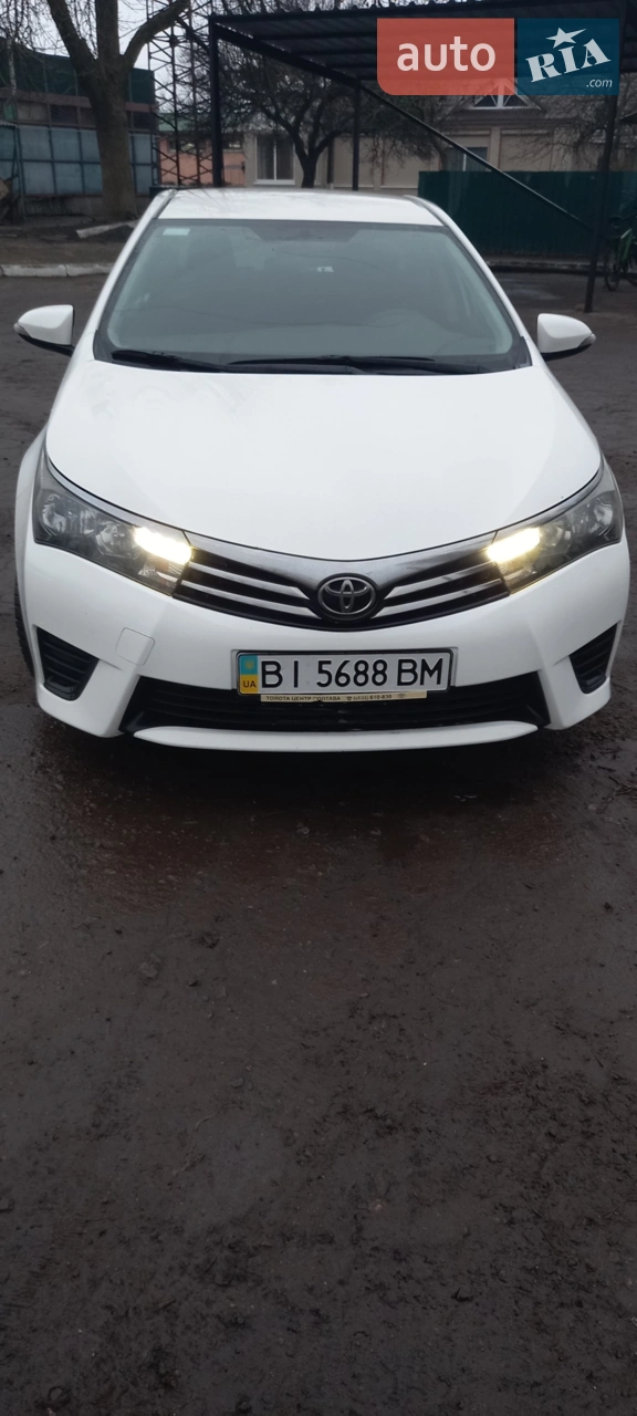 2013 Toyota Corolla - мініатюра 8